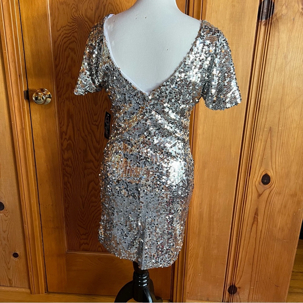 Sequin Cold Shoulder Bodycon Dress NWT - Picture 4 of 7